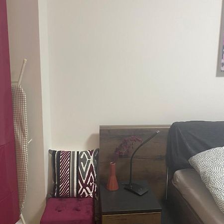 Tatra Apartment By The Danube Fully Accessible ブダペスト エクステリア 写真