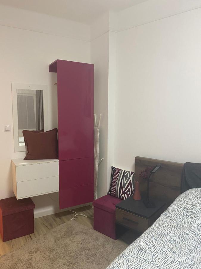 Tatra Apartment By The Danube Fully Accessible ブダペスト エクステリア 写真