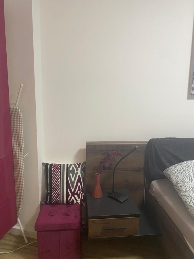Tatra Apartment By The Danube Fully Accessible ブダペスト エクステリア 写真
