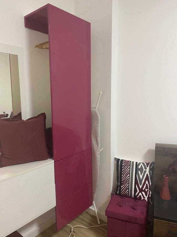 Tatra Apartment By The Danube Fully Accessible ブダペスト エクステリア 写真
